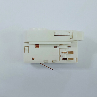 Draht 4 3 Phasen-Deckenbogen-Zusätze CER TUV-Bahn-Licht-Adapter